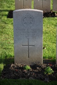 Lijssenthoek Military Cemetery - Dickenson, E