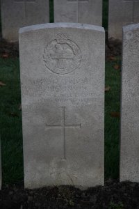 Lijssenthoek Military Cemetery - Dickinson, B