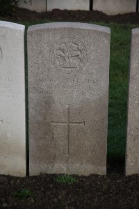 Lijssenthoek Military Cemetery - Dingsdale, M
