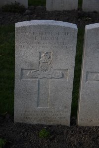 Lijssenthoek Military Cemetery - Dixon, Edmund