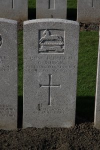 Lijssenthoek Military Cemetery - Dobson, Charles