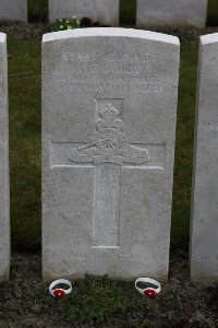 Lijssenthoek Military Cemetery - Dolby, Francis Edward