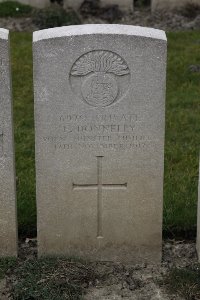 Lijssenthoek Military Cemetery - Donnelly, F