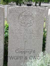 Lijssenthoek Military Cemetery - Donnelly, Terrance