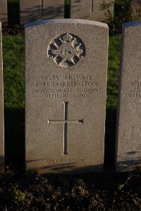 Lijssenthoek Military Cemetery - Dorrington, T H