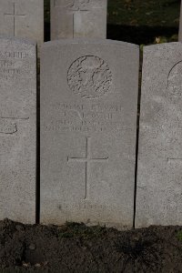 Lijssenthoek Military Cemetery - Downie, J A