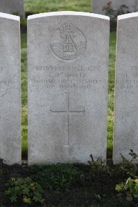 Lijssenthoek Military Cemetery - Doyle, George Patrick