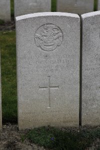 Lijssenthoek Military Cemetery - Dransfield, E