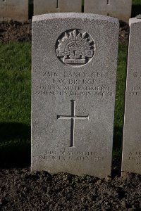 Lijssenthoek Military Cemetery - Dredge, James Wesley