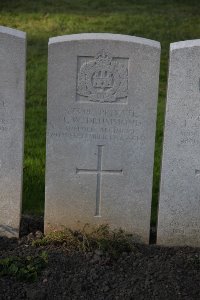Lijssenthoek Military Cemetery - Drummond, Joseph William
