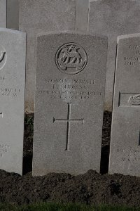 Lijssenthoek Military Cemetery - Dudman, R