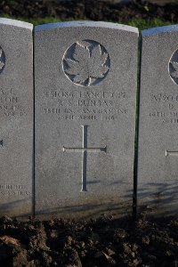 Lijssenthoek Military Cemetery - Dunbar, R S