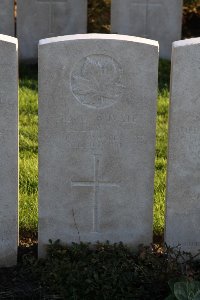Lijssenthoek Military Cemetery - Duncan, R
