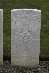 Lijssenthoek Military Cemetery - Dunn, Charles Ernest