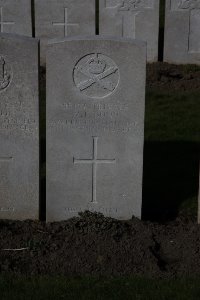Lijssenthoek Military Cemetery - Dunn, William Frank