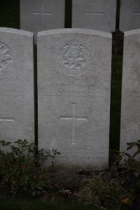 Lijssenthoek Military Cemetery - Eadon, Joseph William