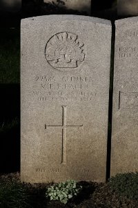 Lijssenthoek Military Cemetery - Eager, Melbourne Edmund Eldred