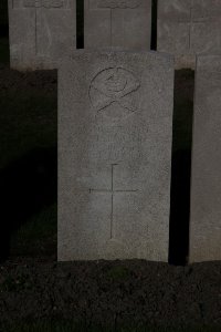 Lijssenthoek Military Cemetery - Easton, A E