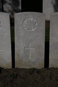 Lijssenthoek Military Cemetery - Eberwein, George James