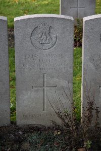 Lijssenthoek Military Cemetery - Eccles, Albert
