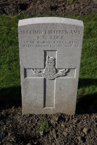 Lijssenthoek Military Cemetery - Edge, Frank Goodair