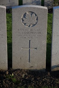Lijssenthoek Military Cemetery - Edmundson, R