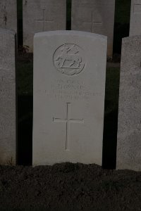 Lijssenthoek Military Cemetery - Edwards, Frederick