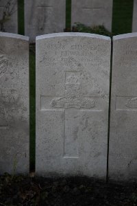 Lijssenthoek Military Cemetery - Edwards, John