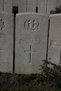 Lijssenthoek Military Cemetery - Efemey, Albert George