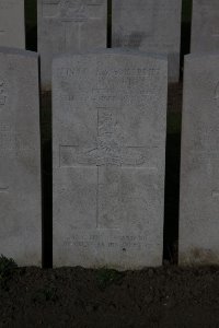 Lijssenthoek Military Cemetery - Elcock, Ralph