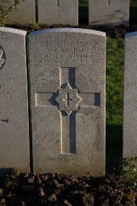 Lijssenthoek Military Cemetery - Elliott, Bob