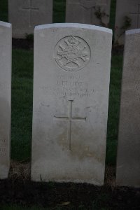 Lijssenthoek Military Cemetery - Elliott, Joseph