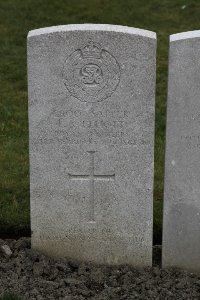 Lijssenthoek Military Cemetery - Elliott, Leonard Kirkby