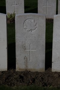 Lijssenthoek Military Cemetery - Elliott, William Bertrand