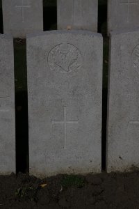 Lijssenthoek Military Cemetery - Elliott, W J