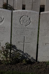 Lijssenthoek Military Cemetery - Ellis, John