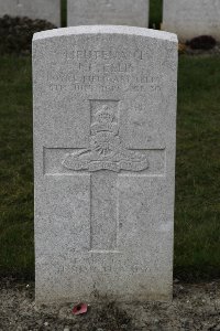 Lijssenthoek Military Cemetery - Ellis, John Chute