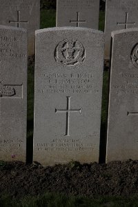 Lijssenthoek Military Cemetery - Emerton, Charles Edward