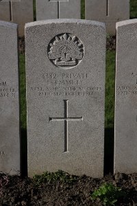 Lijssenthoek Military Cemetery - Emmett, Ernest