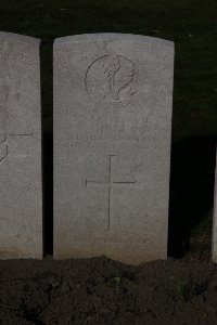Lijssenthoek Military Cemetery - England, A T
