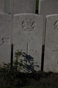 Lijssenthoek Military Cemetery - Evans, Frederick Charles