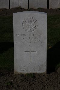 Lijssenthoek Military Cemetery - Evans, Frederick William