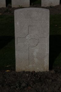 Lijssenthoek Military Cemetery - Evans, Joseph