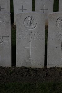 Lijssenthoek Military Cemetery - Evers-Buckland, John