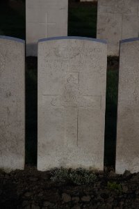 Lijssenthoek Military Cemetery - Ewer, Charles