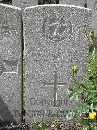 Lijssenthoek Military Cemetery - Fabb, T
