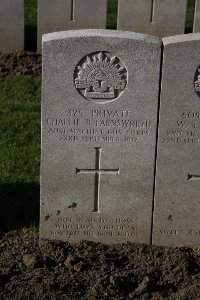 Lijssenthoek Military Cemetery - Farnsworth, Charles David