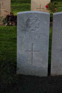 Lijssenthoek Military Cemetery - Farrar, H