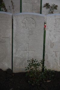 Lijssenthoek Military Cemetery - Farrell, J