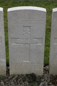 Lijssenthoek Military Cemetery - Farrell, R